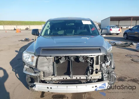 2014 Toyota Tundra Sr 4.6L V8 из США, поврежденный, VIN 5TFRM5F10EX082559